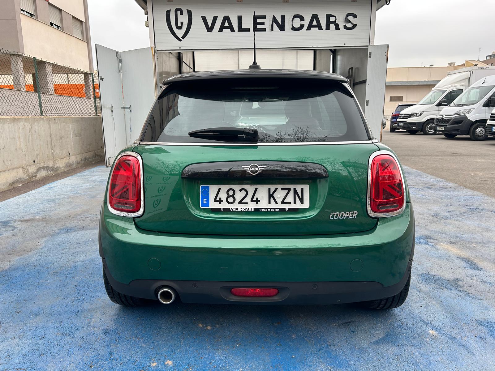 Coche 48
