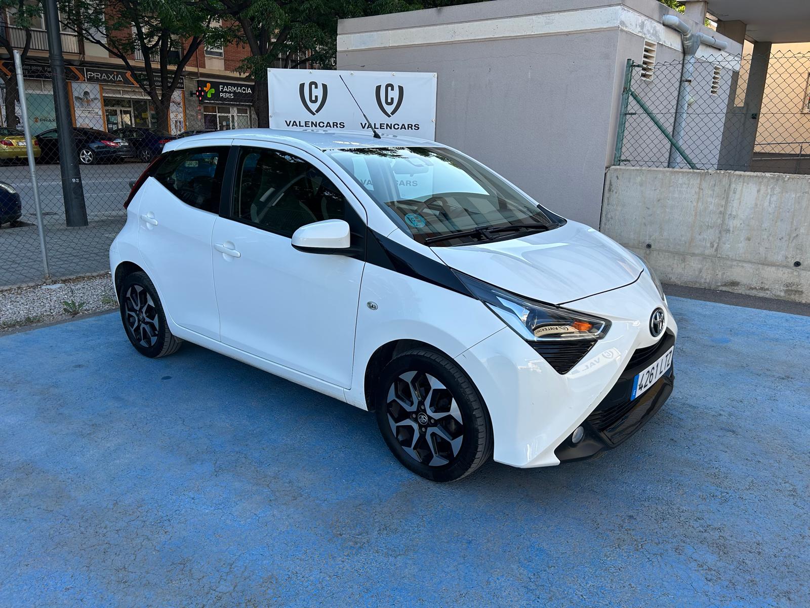 Coche 96
