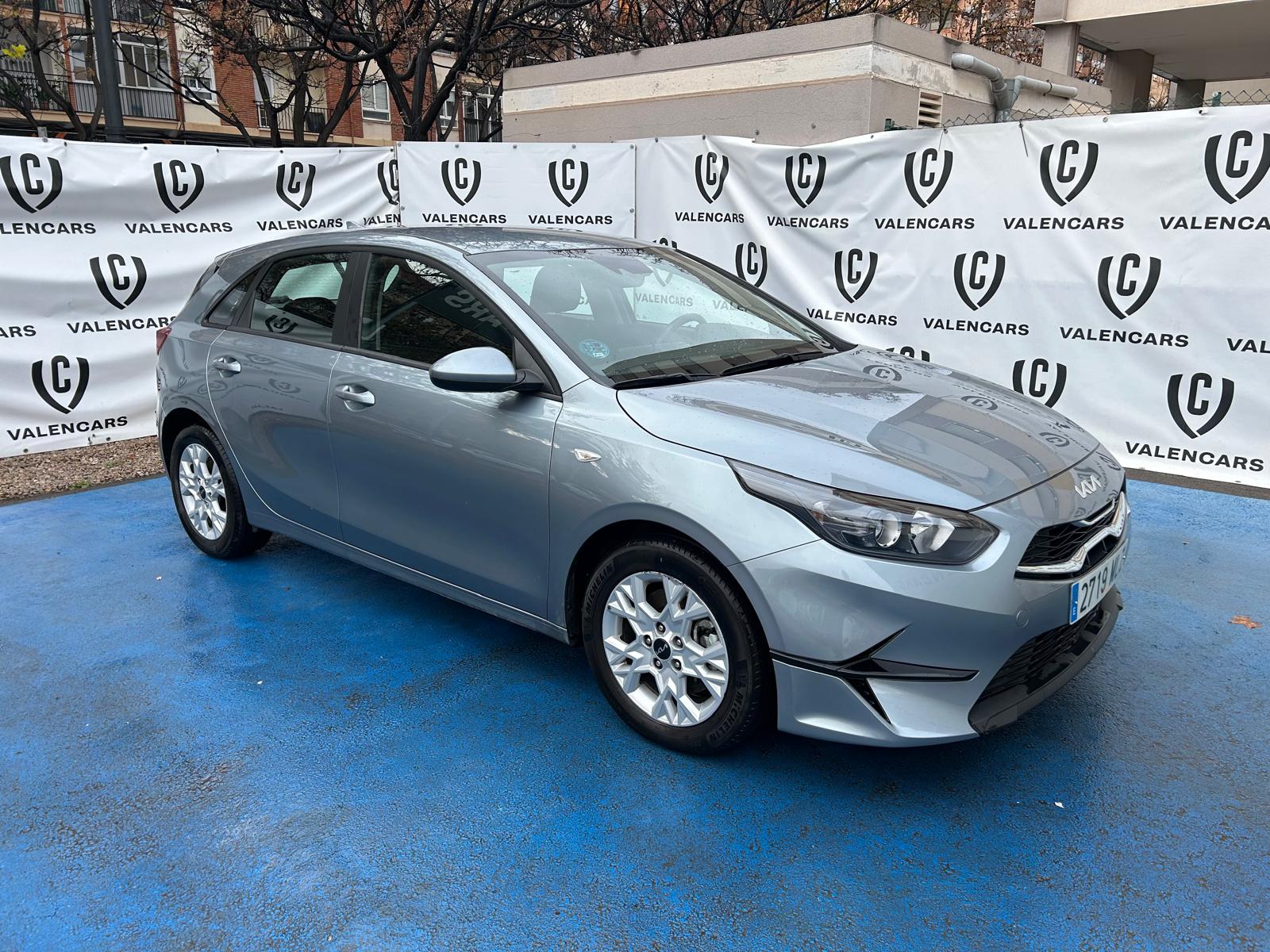 Coche 115