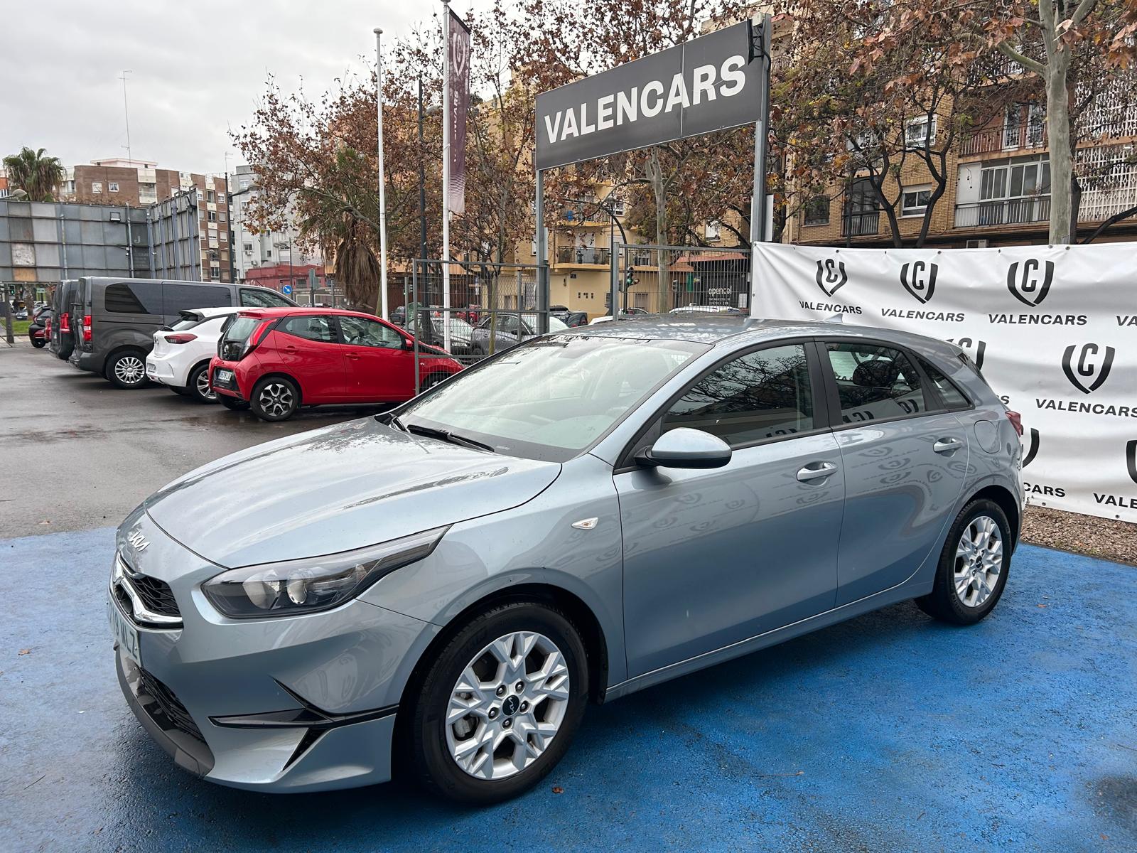 Coche 124