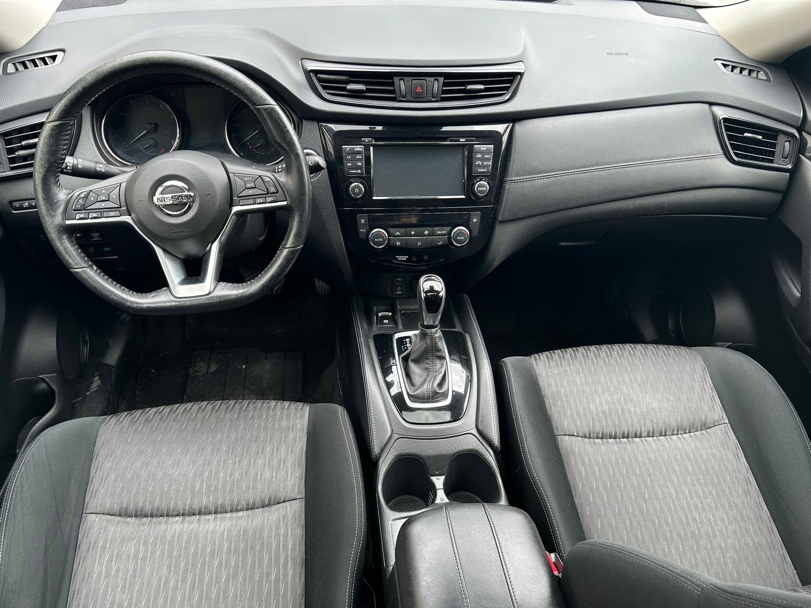 Coche 143