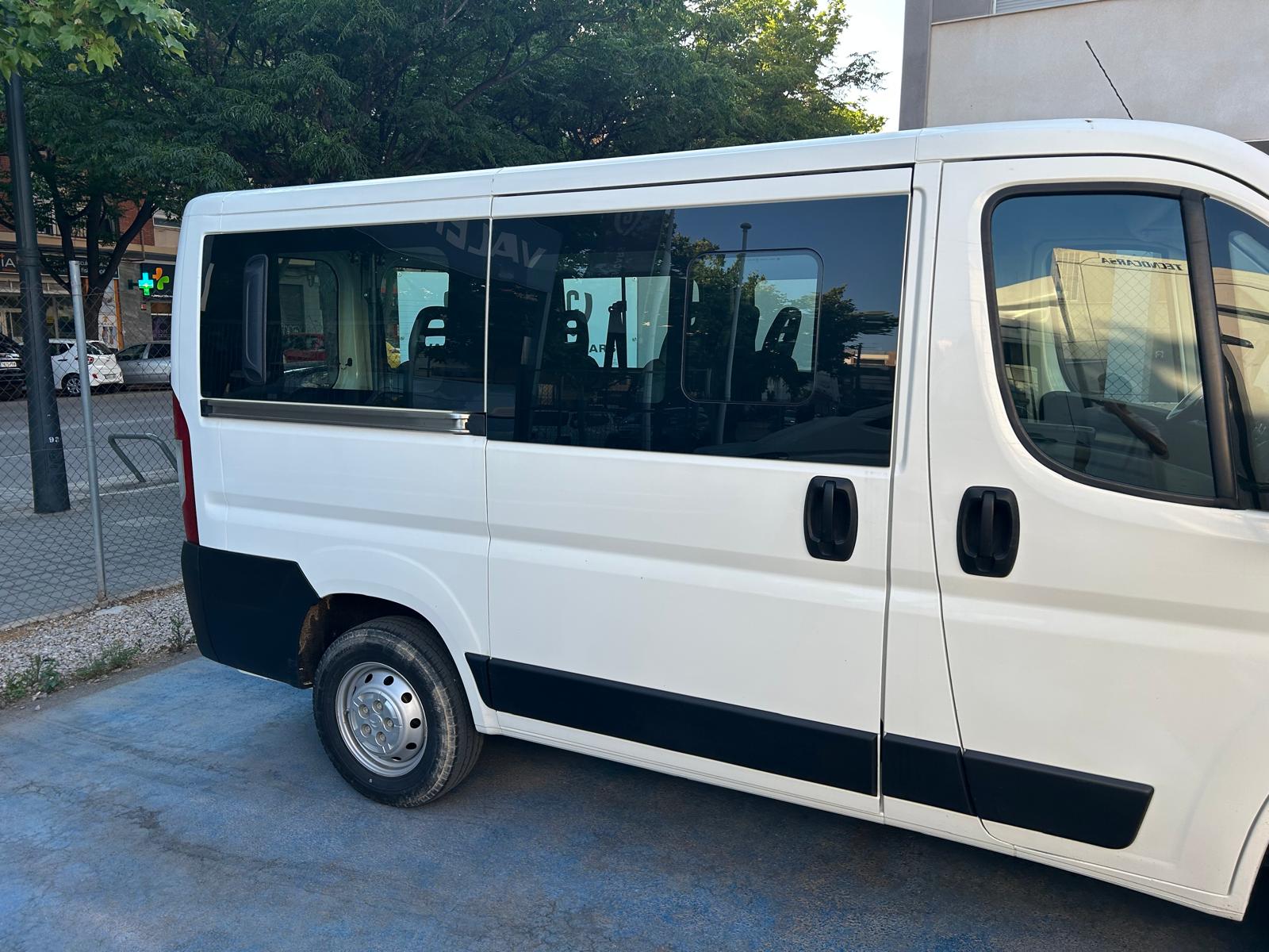 Coche 189