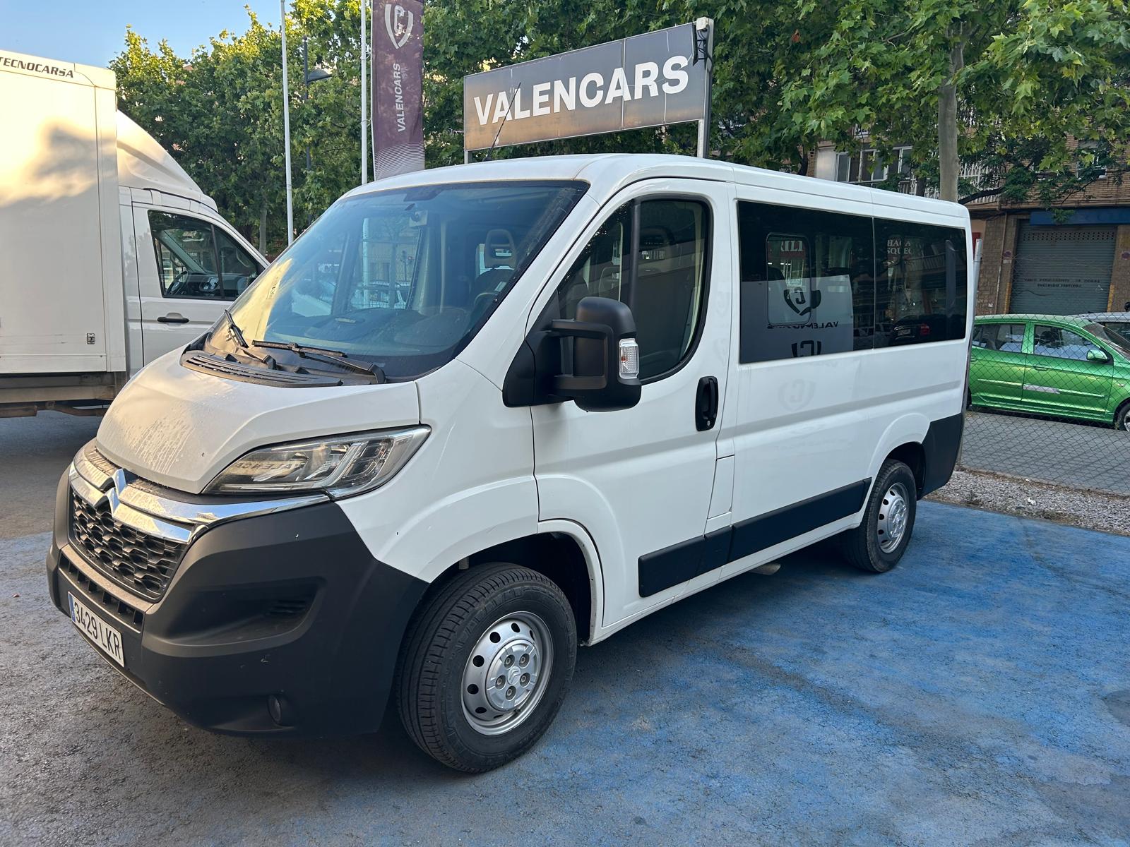 Coche 185