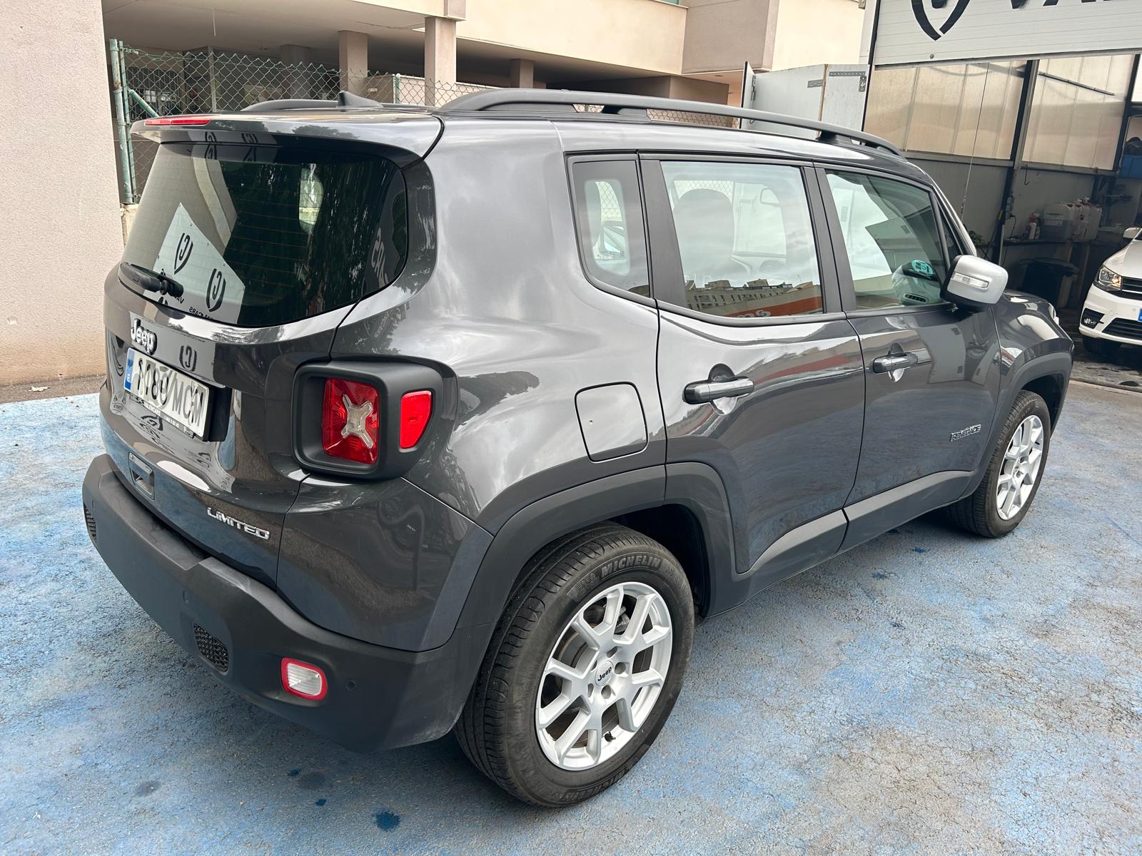 Coche 230