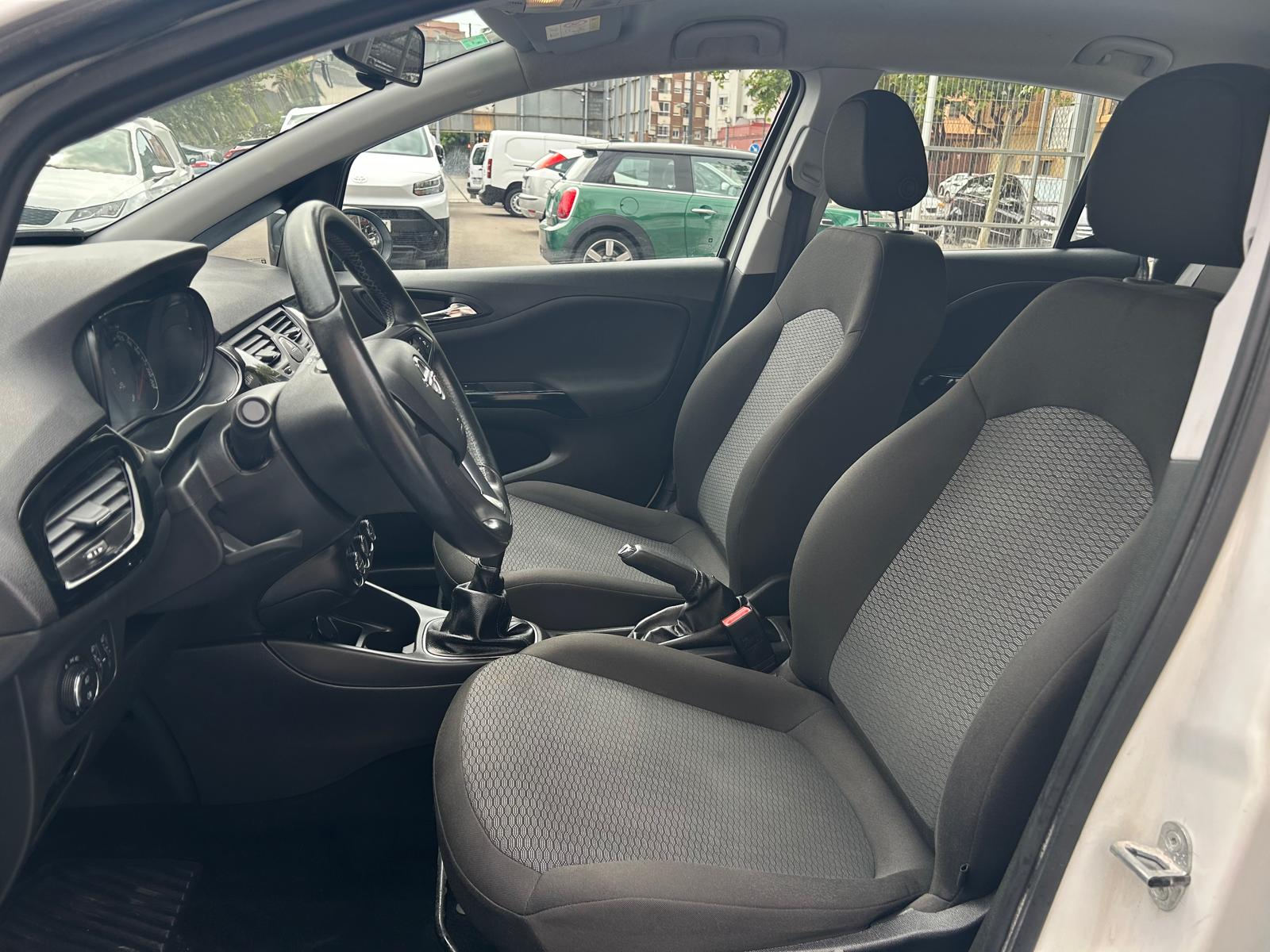 Coche 246