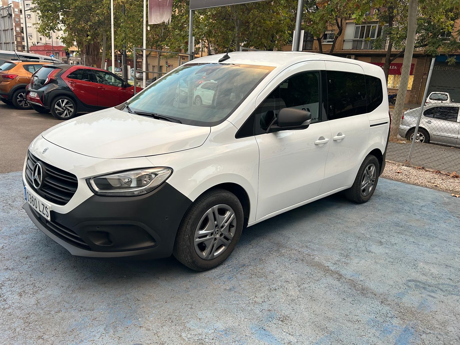 Coche 222