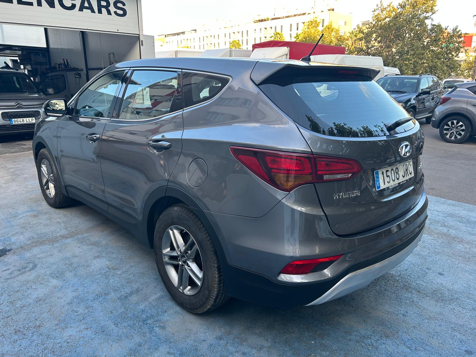Coche 244