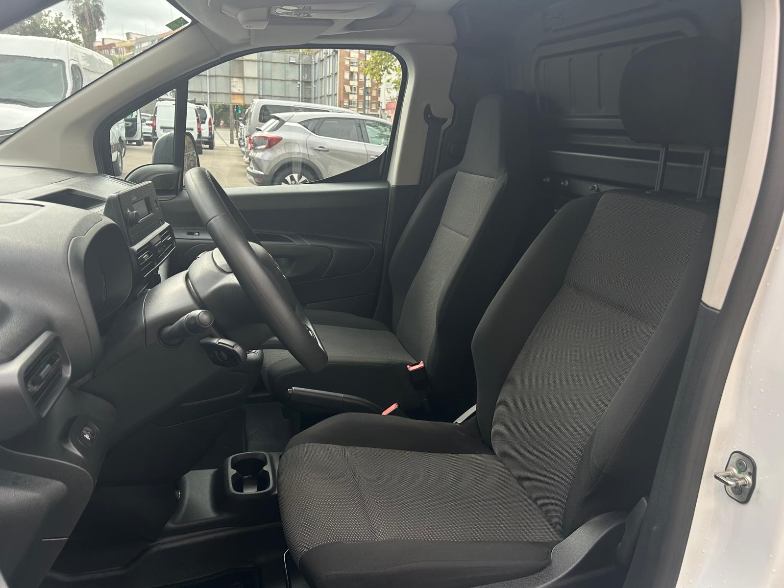 Coche 284