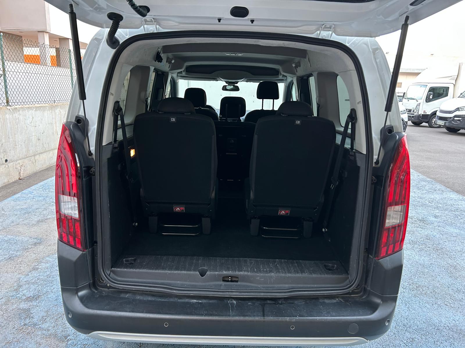 Coche 291